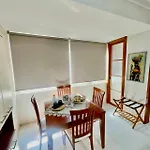 Mirabilia Apartment