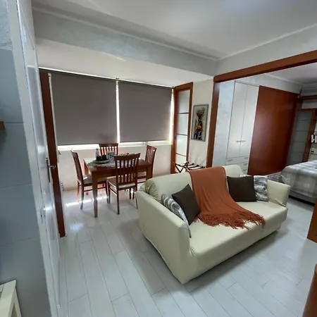 Apartment Mirabilia